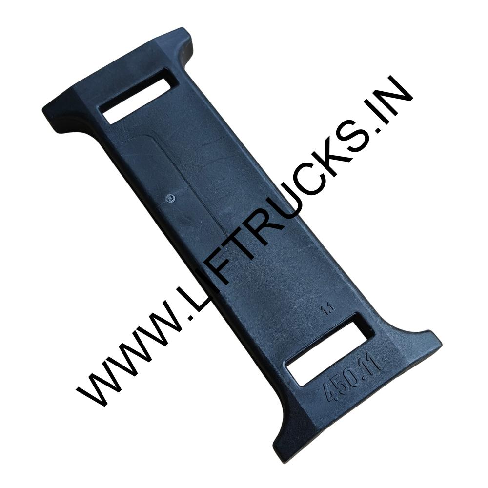 Cabin Chain Patti Cross bar only