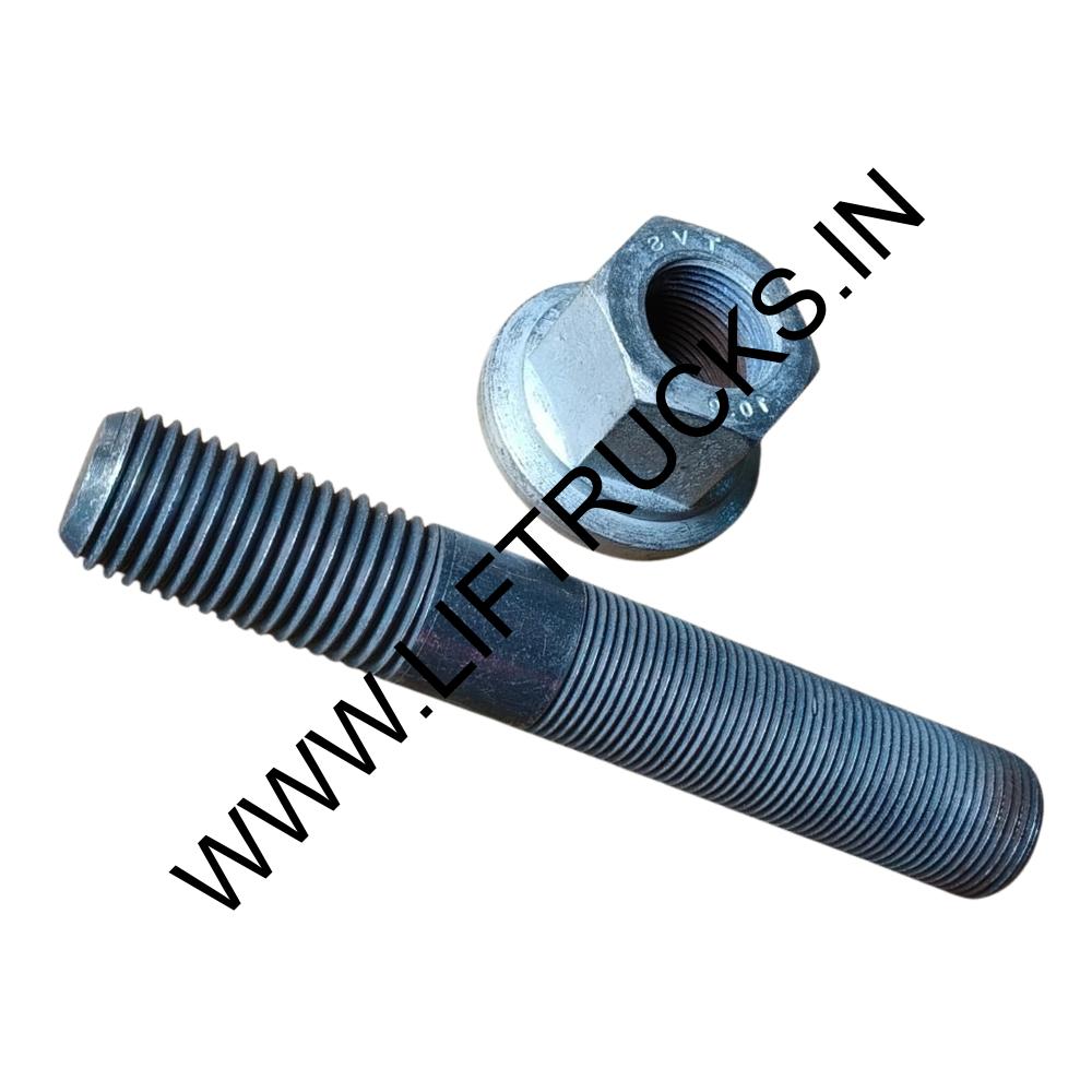 Front Hub Stud oversize